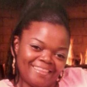 Meet your Posher, Lydia